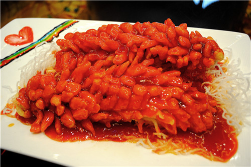 菠蘿魚